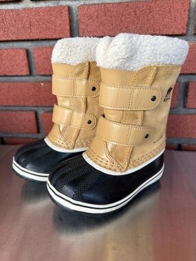 Sorel Kids Tan and Black Winter Boots